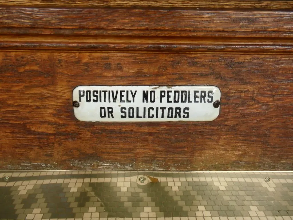 No Solicitors E-Commerce Play